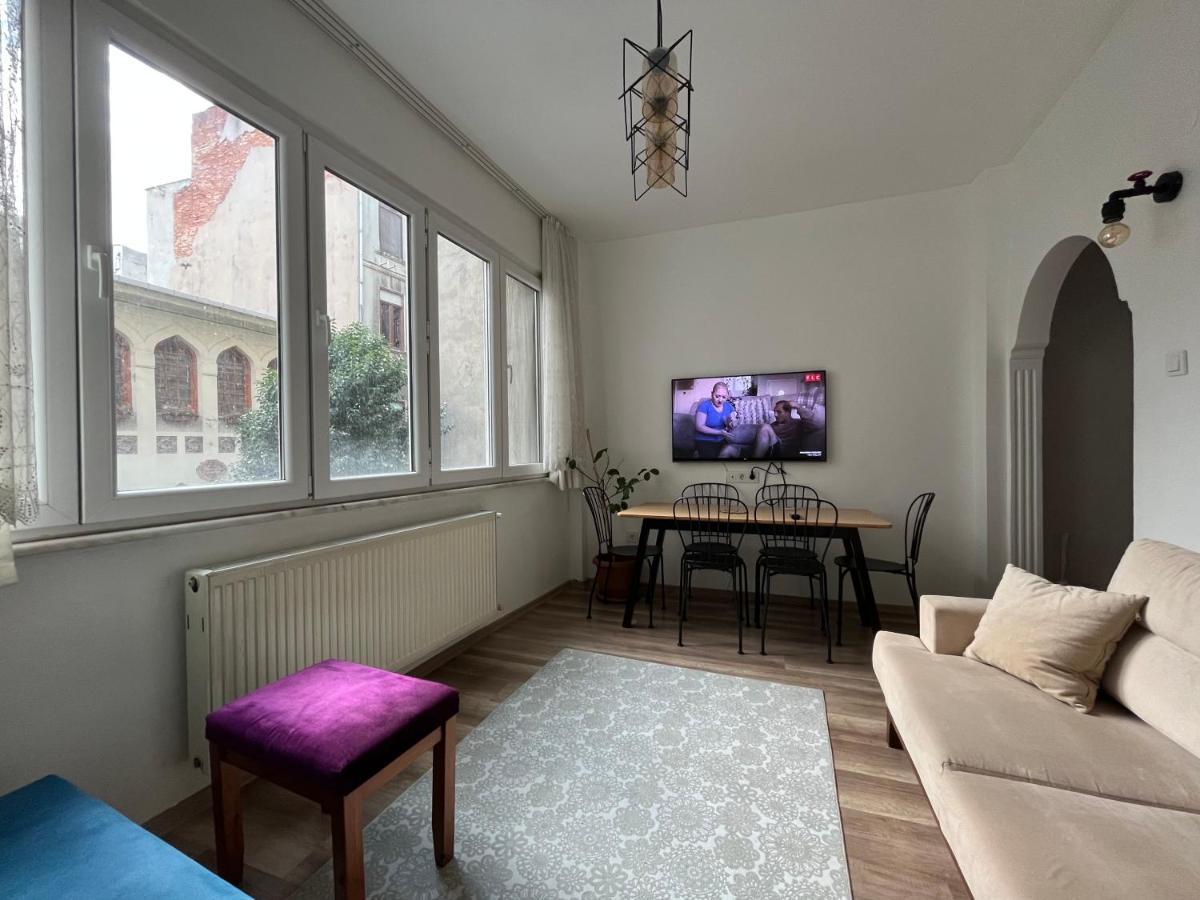 Apartament Centrally Located, 2+1 House In Taksim, Cihangir Stambuł Zewnętrze zdjęcie