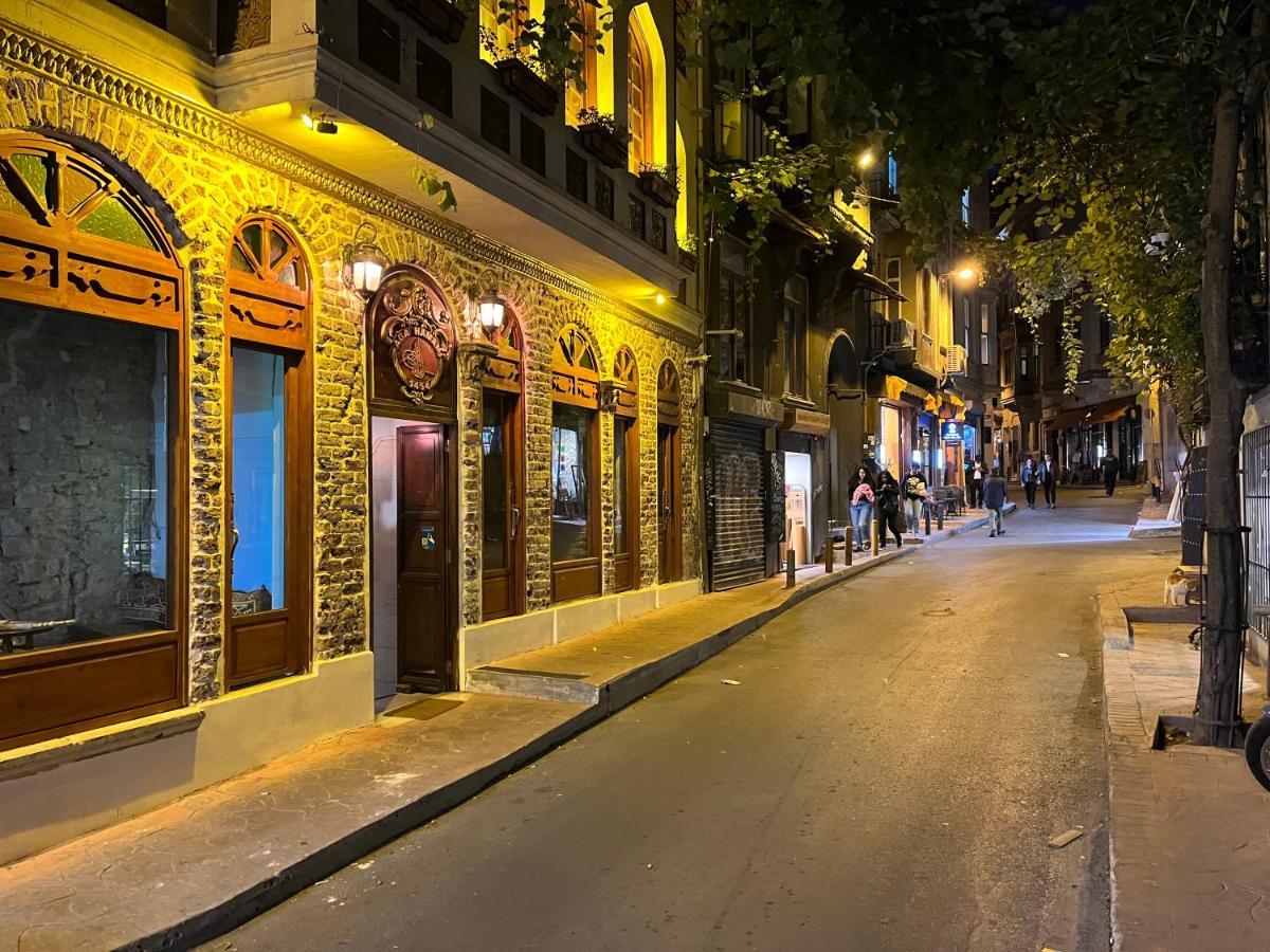 Apartament Centrally Located, 2+1 House In Taksim, Cihangir Stambuł Zewnętrze zdjęcie
