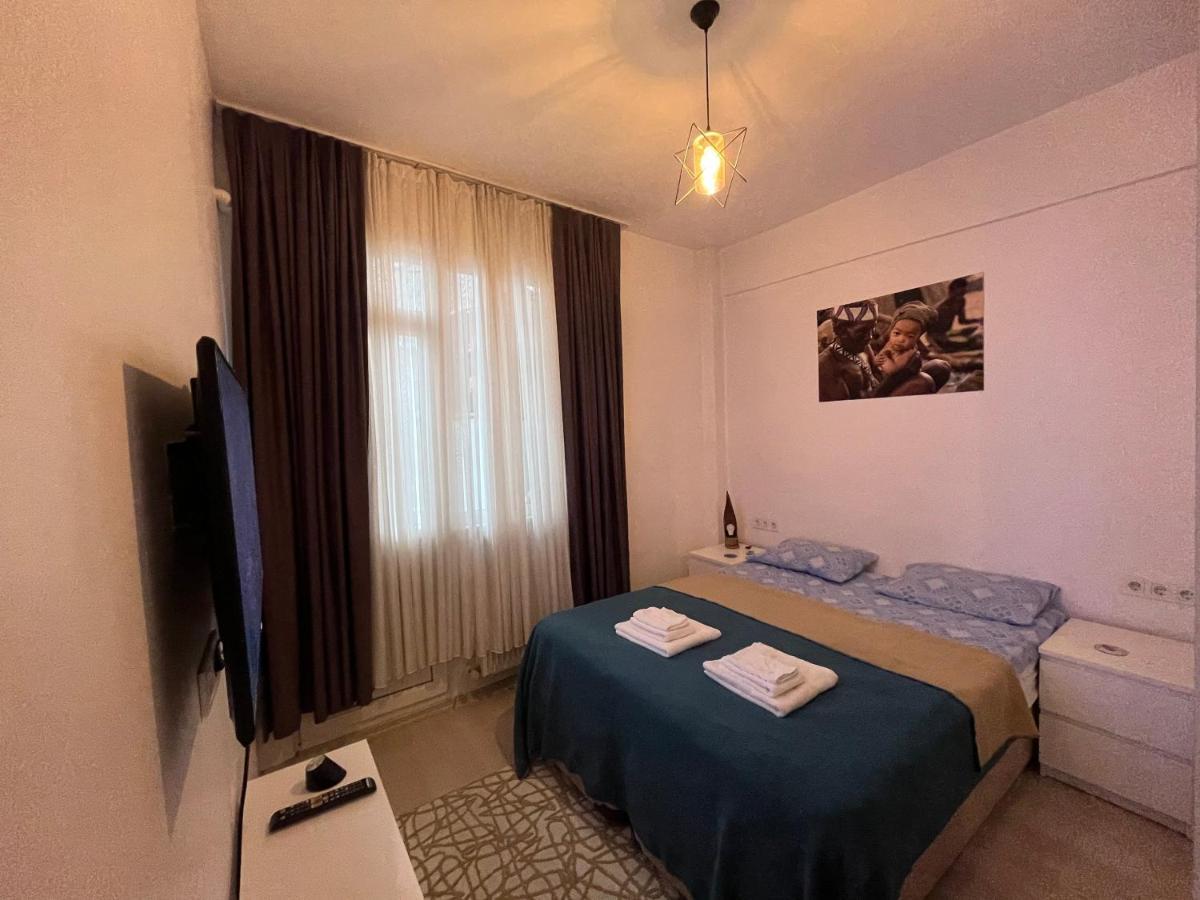 Apartament Centrally Located, 2+1 House In Taksim, Cihangir Stambuł Zewnętrze zdjęcie