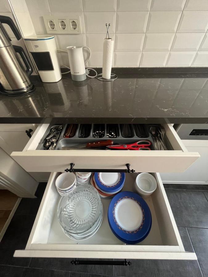 Apartament Centrally Located, 2+1 House In Taksim, Cihangir Stambuł Zewnętrze zdjęcie