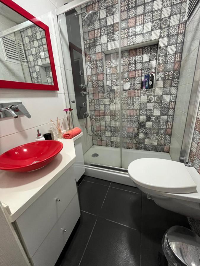 Apartament Centrally Located, 2+1 House In Taksim, Cihangir Stambuł Zewnętrze zdjęcie