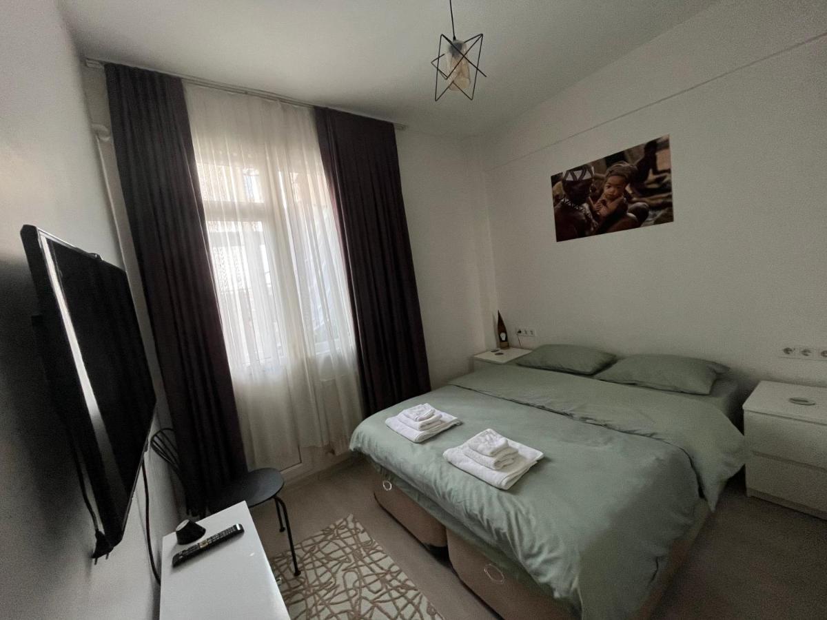 Apartament Centrally Located, 2+1 House In Taksim, Cihangir Stambuł Zewnętrze zdjęcie
